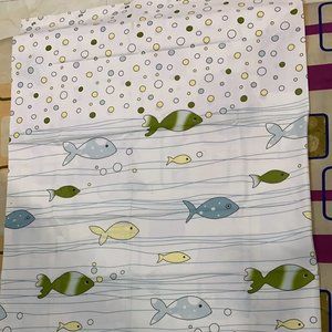 Bathroom curtain